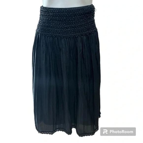 Express Smocked midi skirt 100%Silk - Picture 1 of 8